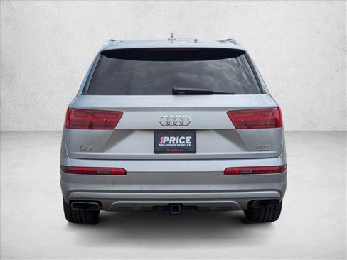 Used 2018 Audi Q7 3.0T Prestige w/ Prestige Package image 6