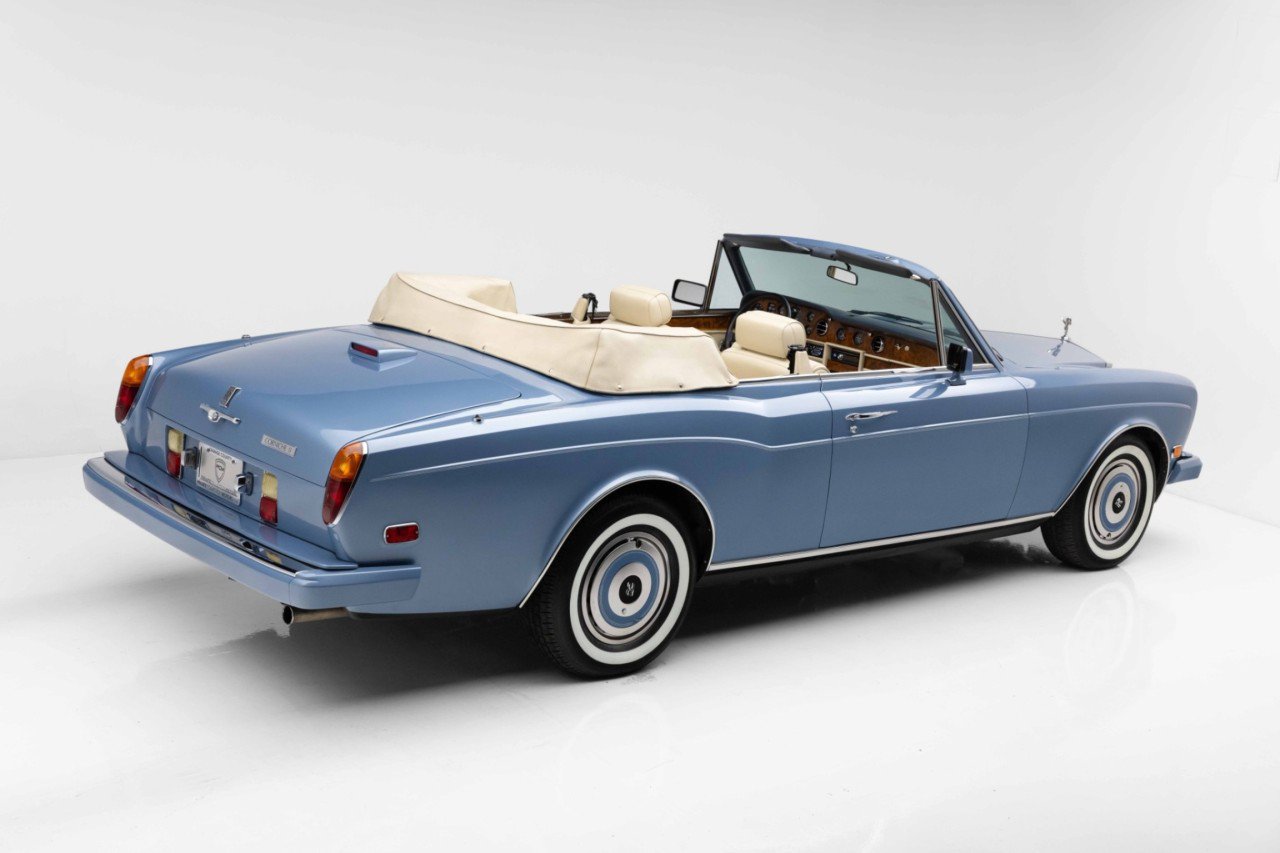 Used 1989 Rolls-Royce Corniche II RWD image 3