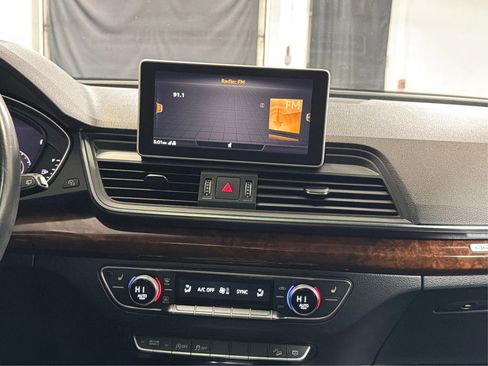 Used 2018 Audi Q5 2.0T Premium image 18