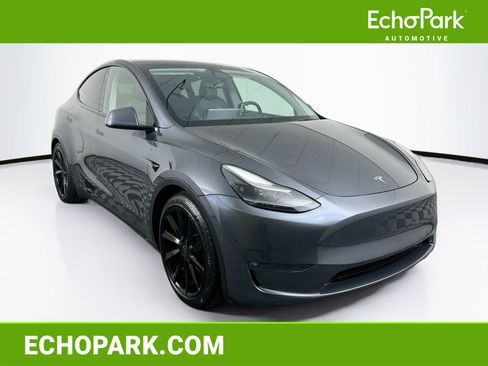 Used 2022 Tesla Model Y Performance AWD/4WD image 1
