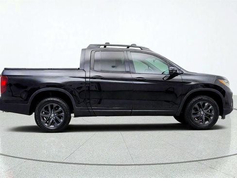 Used 2021 Honda Ridgeline Sport image 4