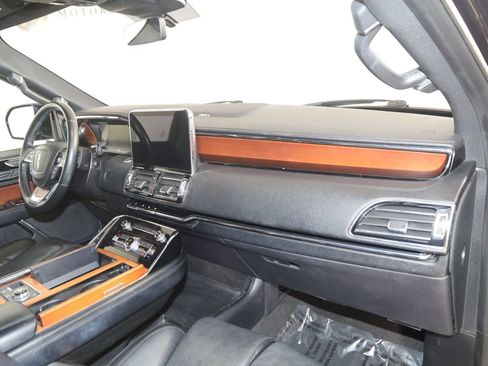 Used 2020 Lincoln Navigator L Reserve w/ Equipment Group 208A Reserve image 46