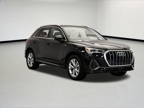 Used 2025 Audi Q3 2.0T Premium Plus w/ Premium Plus Package image 7