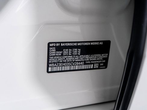Used 2025 BMW 740i w/ Premium Package RWD image 61