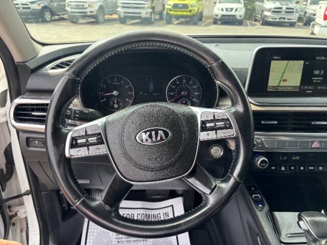 Used 2020 Kia Telluride EX w/ EX Premium Package FWD image 16
