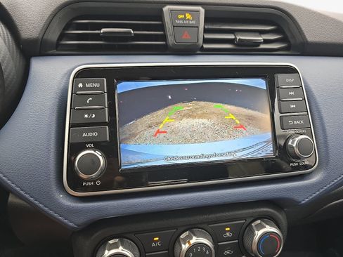 Used 2025 Nissan Versa SV w/ Trunk Package FWD image 20