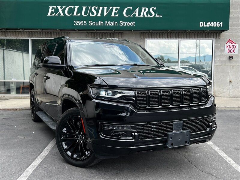 Used 2022 Jeep Wagoneer Series II w/ Premium Group I AWD/4WD image 3