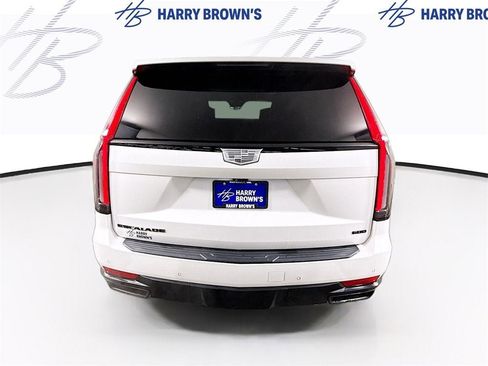 Used 2021 Cadillac Escalade Sport Platinum w/ LPO, ONYX Package image 33