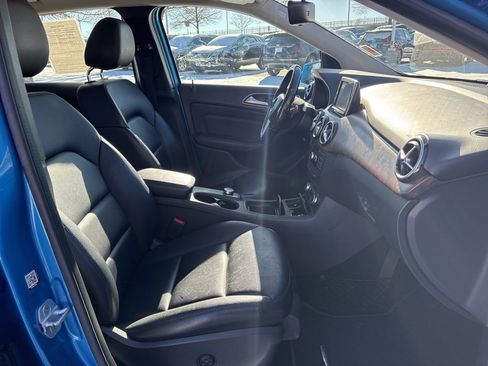 Used 2014 Mercedes-Benz B 250e image 21