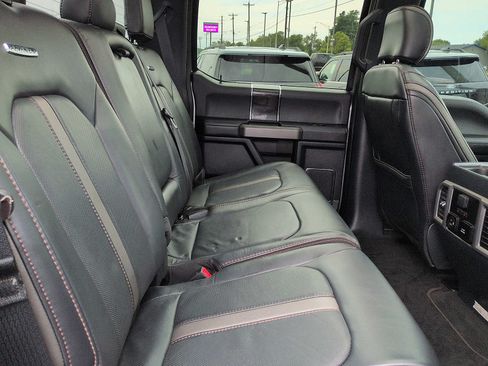 Used 2022 Ford F250 Platinum w/ Tremor Off-Road Package AWD/4WD image 11