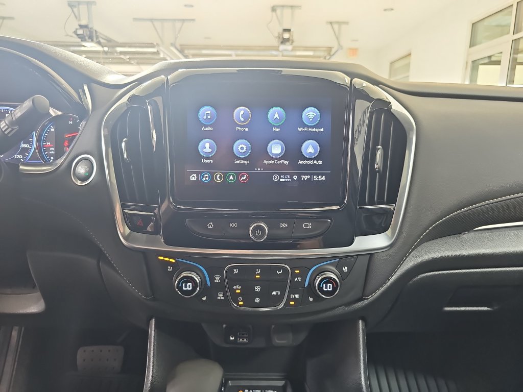 Used 2023 Chevrolet Traverse Premier AWD/4WD image 27