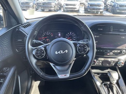 Used 2022 Kia Soul GT-Line image 12