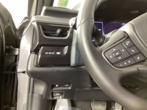 Used 2024 Lexus UX 250h AWD w/ Premium Package image 13