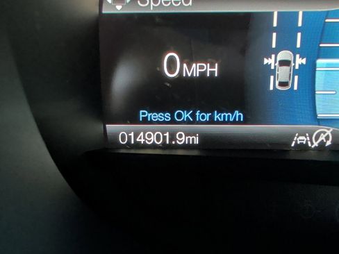 Used 2024 Ford Edge Titanium w/ Equipment Group 301A image 17