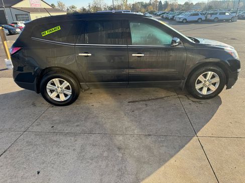 Used 2014 Chevrolet Traverse LT image 4