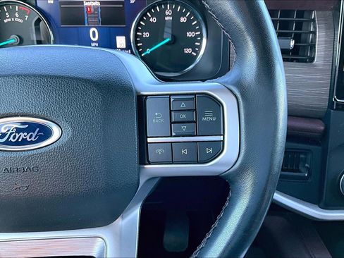 Certified 2024 Ford Expedition Limited image 12