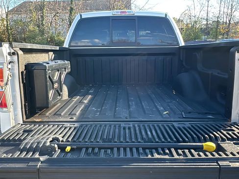 Used 2014 Ford F150 Platinum image 14