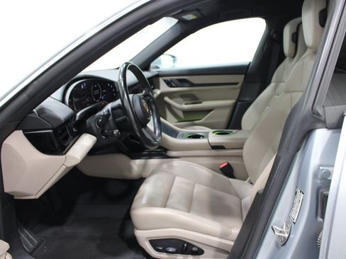 Used 2021 Porsche Taycan 4S AWD/4WD image 3