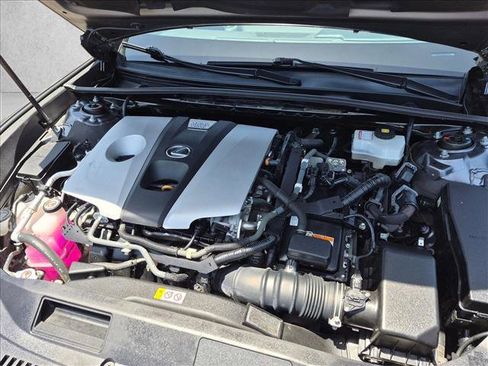 Used 2020 Lexus ES 300h w/ Premium Package FWD image 24