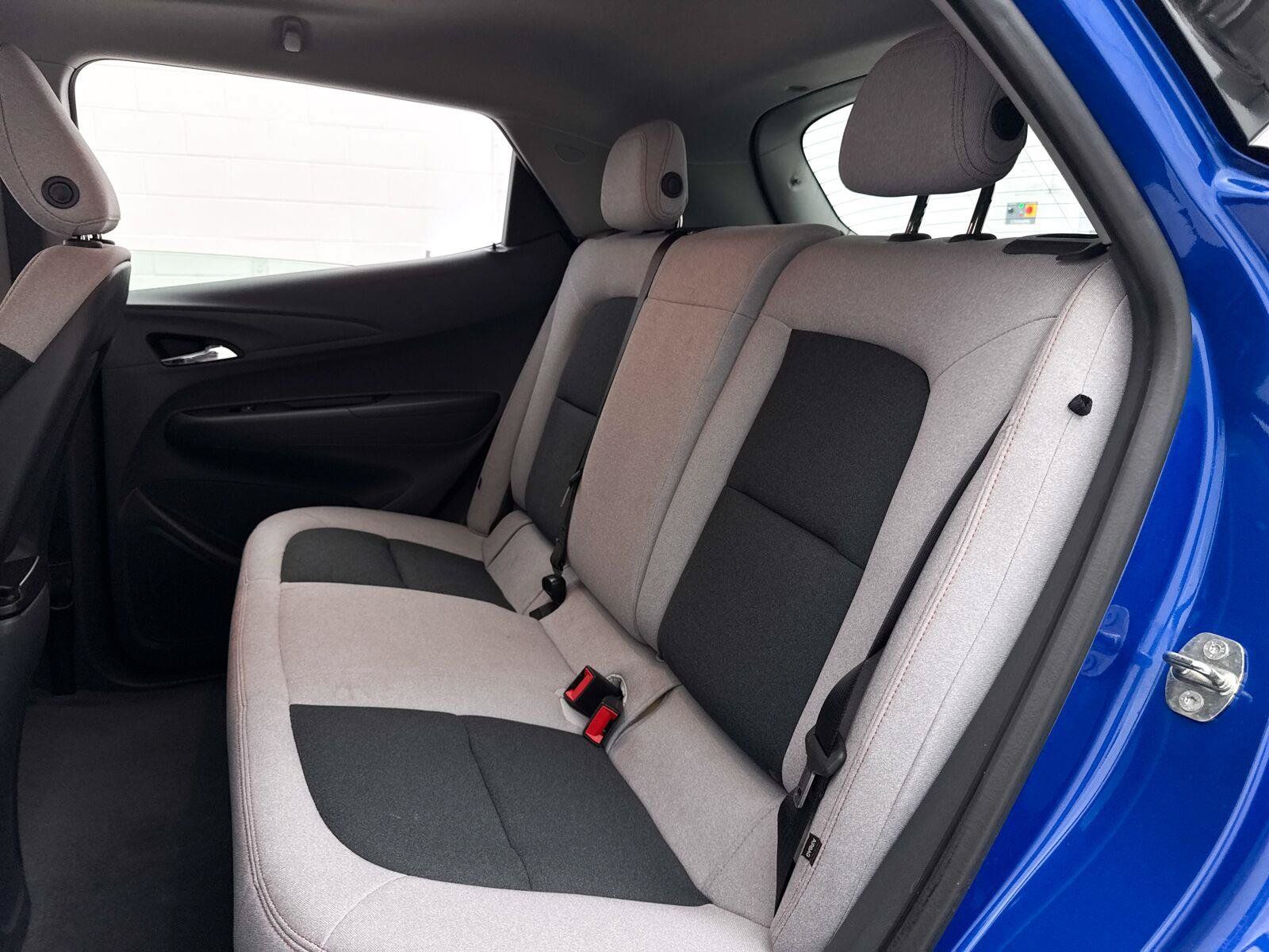 Used 2020 Chevrolet Bolt LT FWD image 24