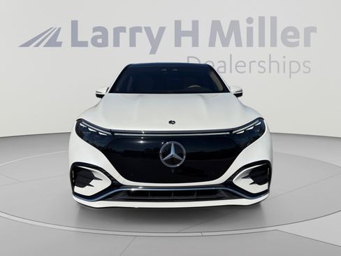 Used 2023 Mercedes-Benz EQS 580 4MATIC SUV image 8