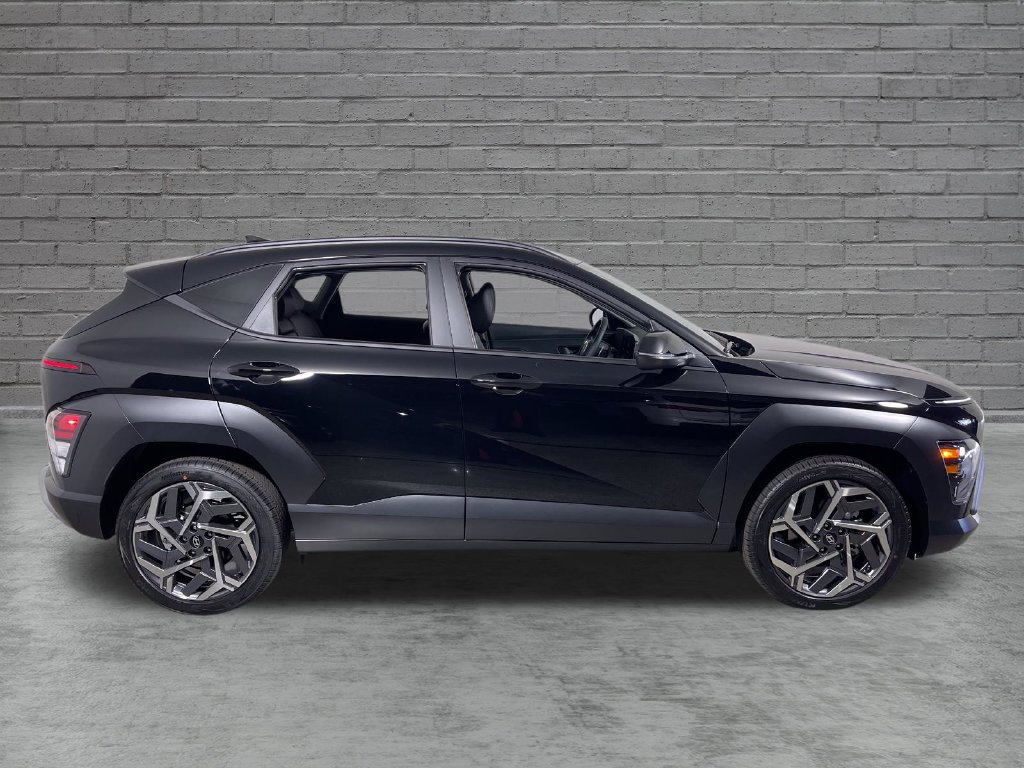 New 2026 Hyundai Kona SEL Premium FWD image 6
