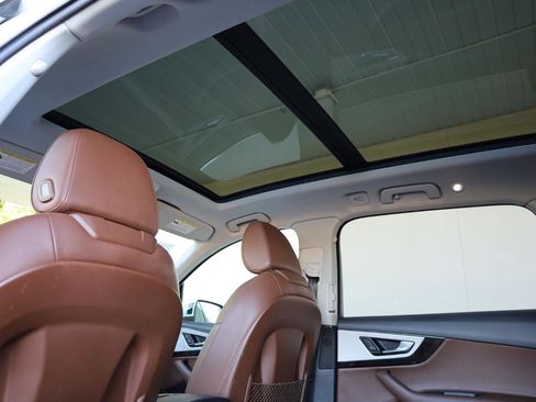 Used 2019 Audi Q7 2.0T Premium w/ Convenience Package image 19