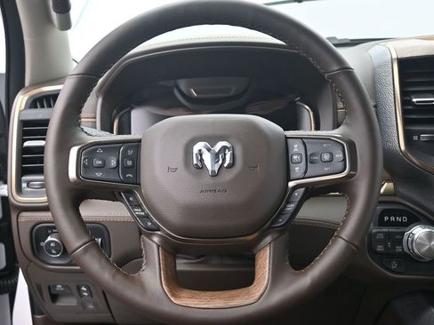 New 2025 RAM 1500 Limited image 28