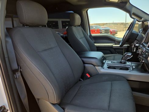 Used 2019 Ford F150 XLT w/ Equipment Group 302A Luxury AWD/4WD image 9