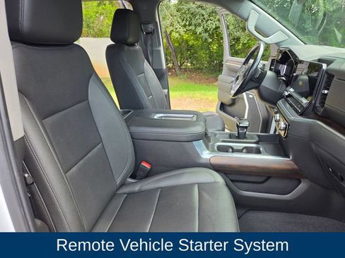 Used 2022 GMC Sierra 1500 SLT w/ SLT Premium Package AWD/4WD image 26