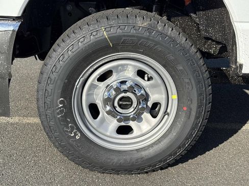 New 2026 Ford F350 XL w/ FX4 Off-Road Package image 9