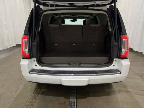 Used 2018 GMC Yukon Denali w/ Denali Ultimate Package AWD/4WD image 13