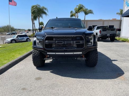 Used 2020 Ford F150 Raptor w/ Equipment Group 802A Luxury AWD/4WD image 2