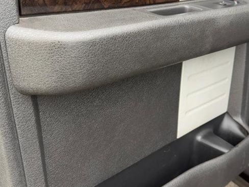 Used 2013 Ford F150 Platinum AWD/4WD image 40
