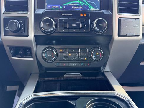 Used 2020 Ford F250 Lariat w/ Lariat Ultimate Package image 34