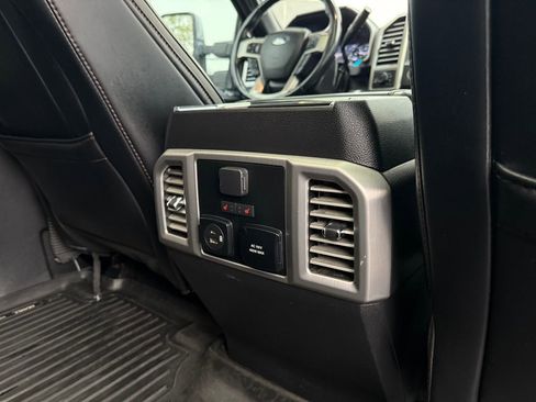 Used 2021 Ford F350 Platinum AWD/4WD image 32
