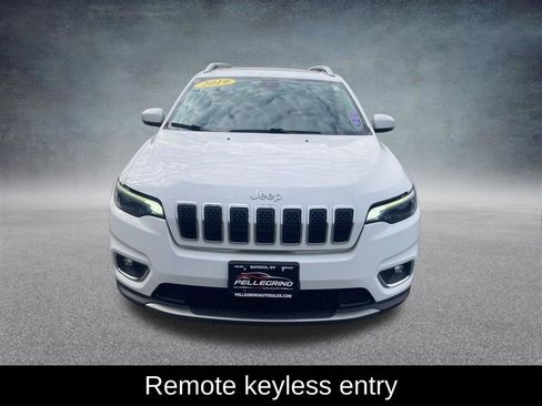 Used 2019 Jeep Cherokee Limited AWD/4WD image 9