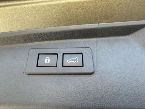 Used 2022 Subaru Outback Wilderness AWD/4WD image 39