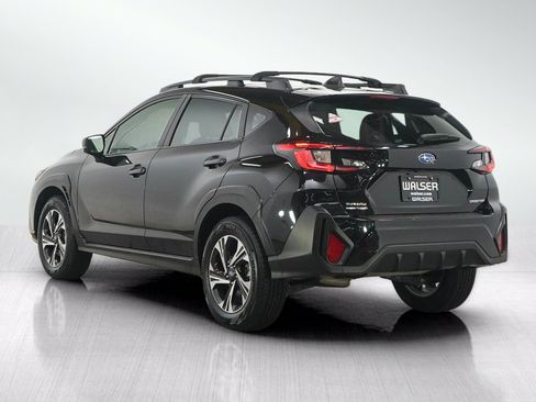 Used 2024 Subaru Crosstrek 2.0i Premium AWD/4WD image 3
