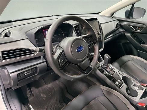 Certified 2025 Subaru Crosstrek 2.5i Limited w/ Popular Package #4A image 10
