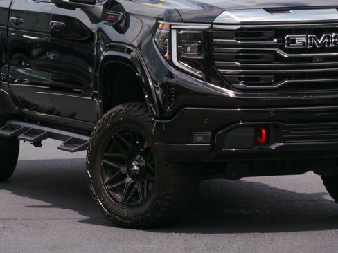 Used 2024 GMC Sierra 1500 AT4 w/ AT4 Preferred Package AWD/4WD image 27