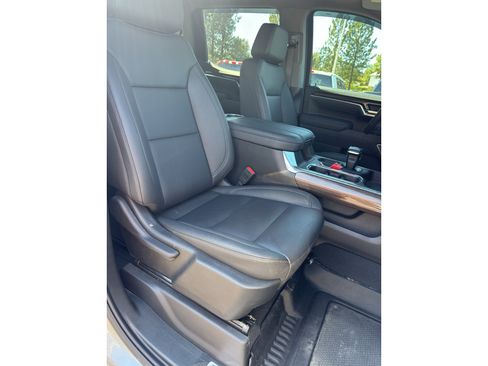 Used 2025 Chevrolet Silverado 1500 RST AWD/4WD image 21