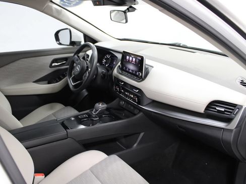 Used 2023 Nissan Rogue SV FWD image 26
