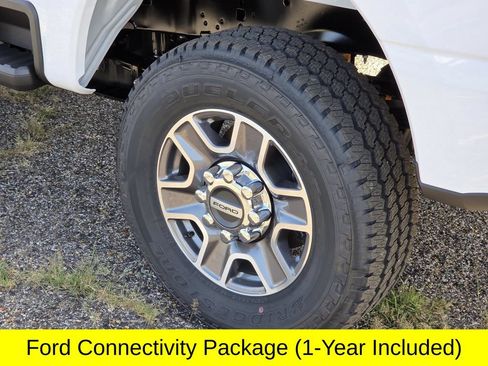 New 2026 Ford F250 Lariat w/ FX4 Off-Road Package AWD/4WD image 8