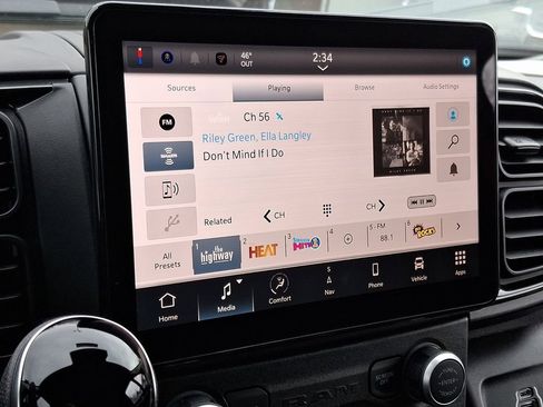 New 2025 RAM ProMaster 2500 w/ Premium Convenience Group image 13