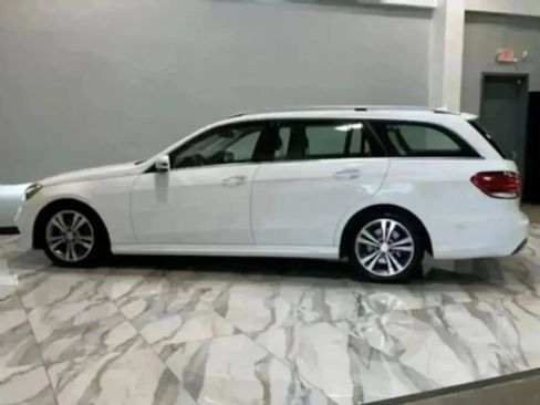 Used 2014 Mercedes-Benz E 350 4MATIC Wagon w/ Premium 1 Package image 39