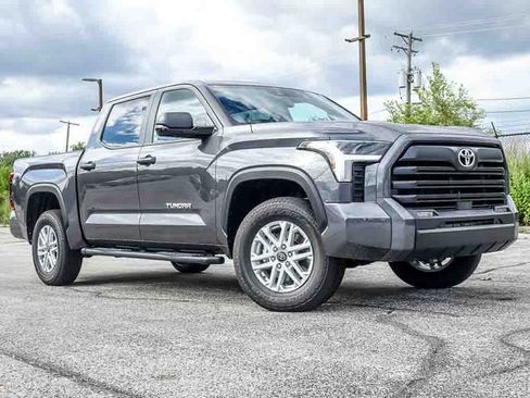 New 2026 Toyota Tundra SR5 AWD/4WD image 2