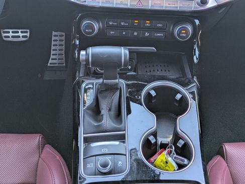 Used 2023 Kia Stinger GT-Line w/ Sun & Sound Package RWD image 19