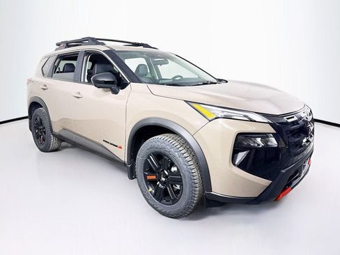 New 2026 Nissan Rogue SV AWD/4WD image 3