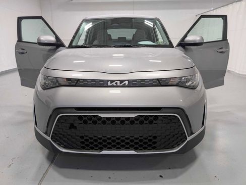 Certified 2023 Kia Soul LX image 15